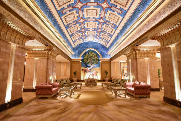 emirates-palace-abu-dhabi