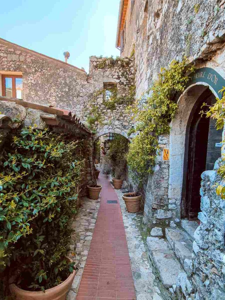 eze-come-arrivare