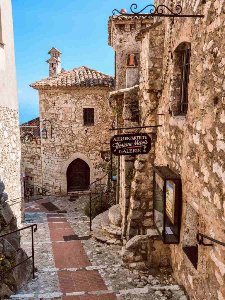 eze-village