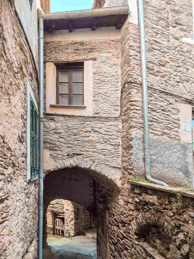 paese-valloria