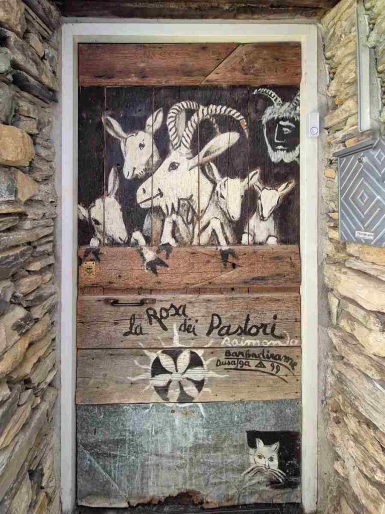 porte-dipinte-valloria